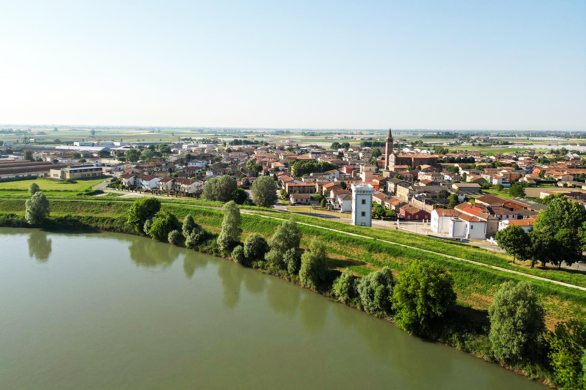 BORGHI FLUVIALI TRA ADIGE E PO