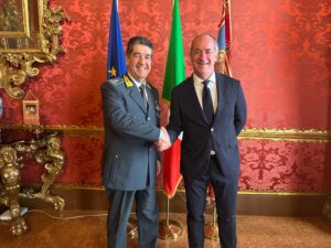 Cambio al vertice della Guardia di Finanza del Veneto: Zaia accoglie il Generale Guido Zelano a Palazzo Balbi